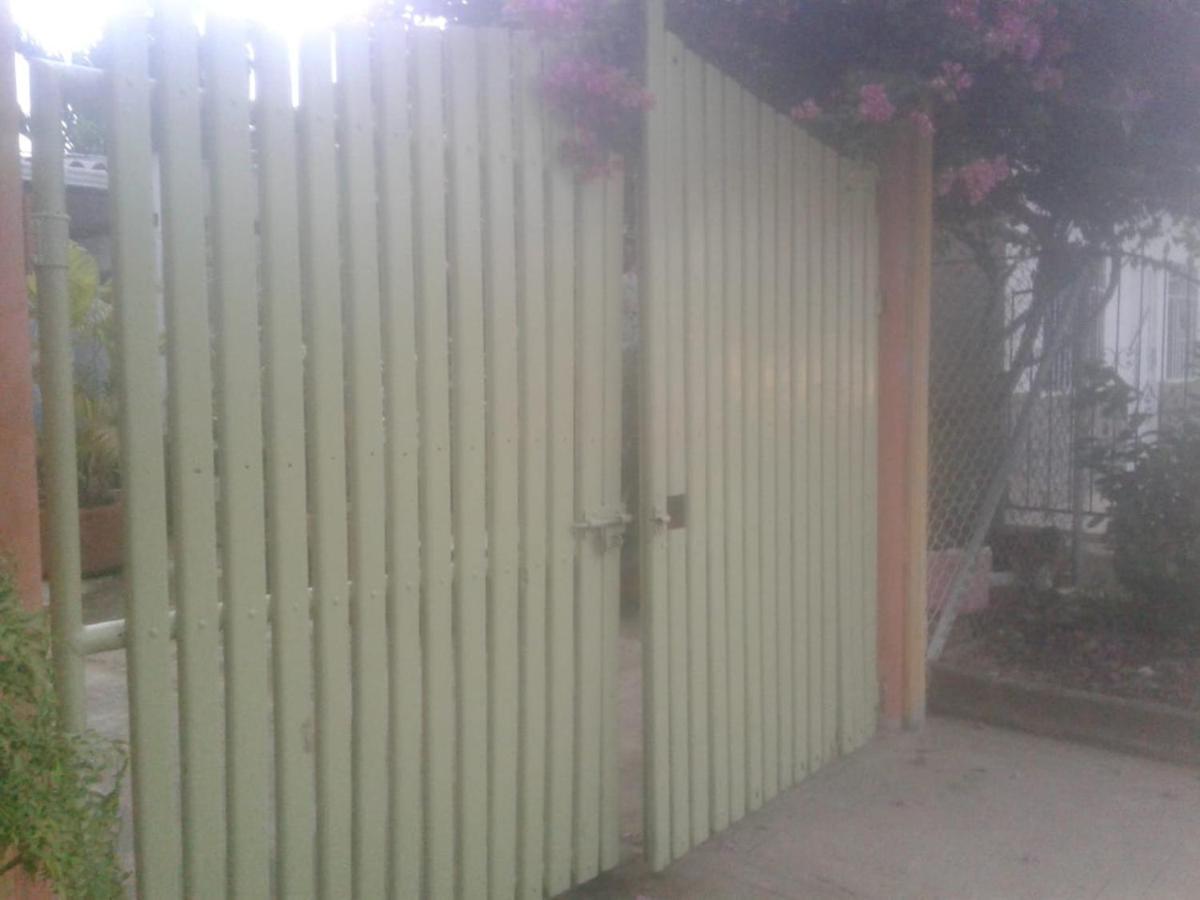 Habitacion Triple Con Cocina Y Bano Privado Necoclí Kültér fotó